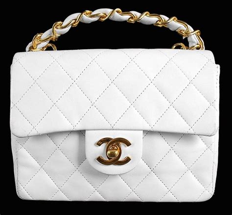 carteras chanel originales|mini bag chanel.